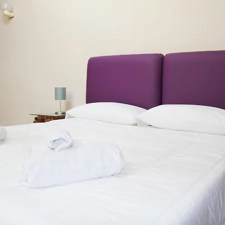 Urban Pop 2 Bed & Breakfast Catania